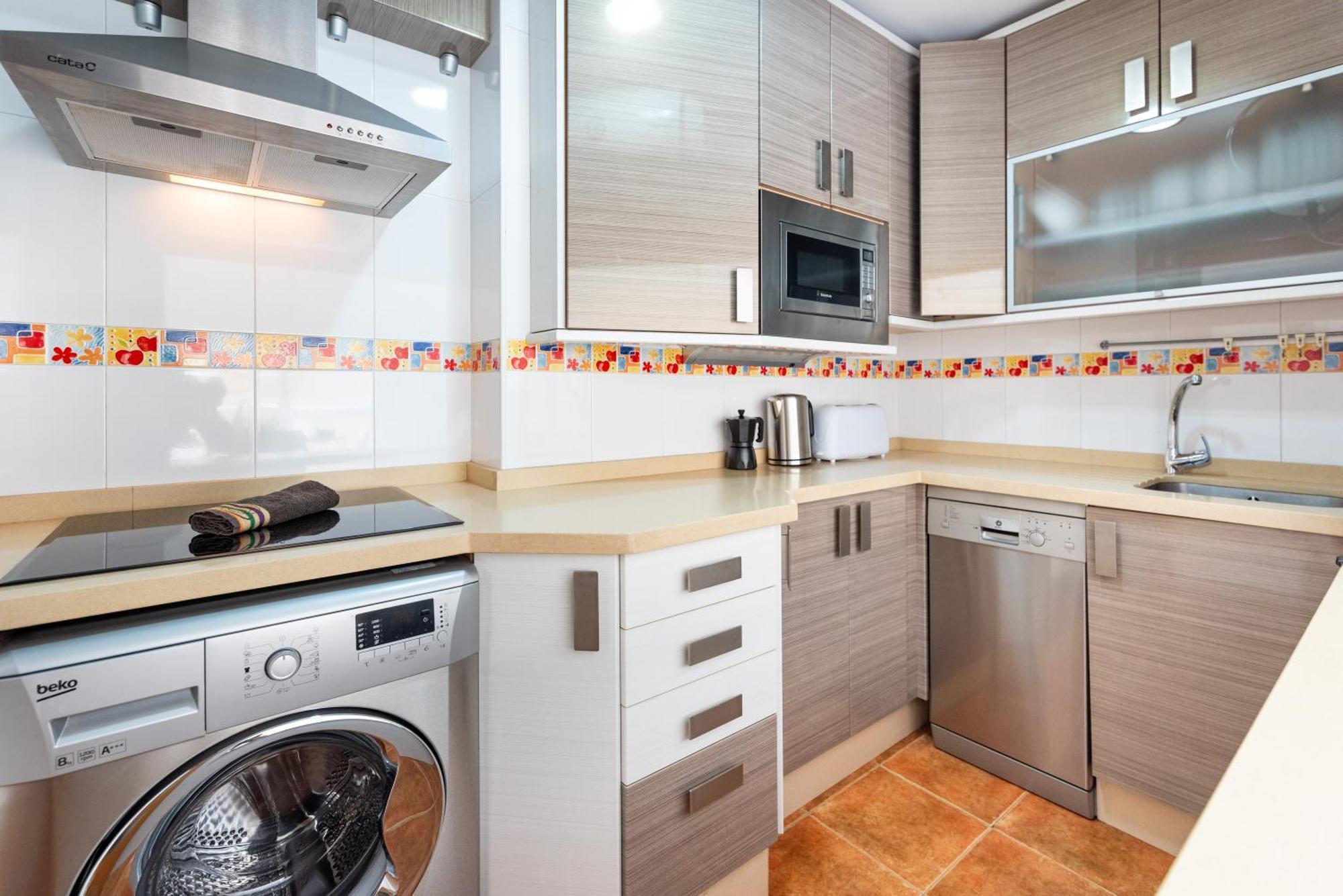 Wintowinrentals Quiet Apartment, Good Location, Free Parking Malaga Exterior photo